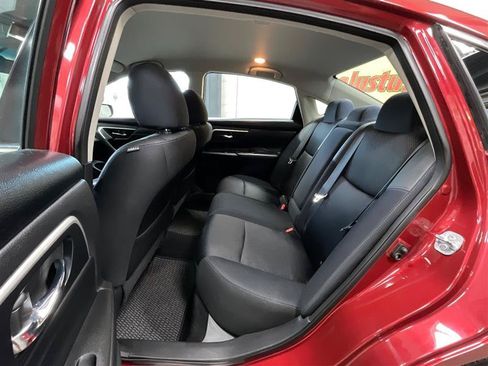 Used 2016 Nissan Altima 2.5 SR FWD image 19