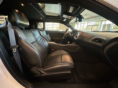 Used 2022 Dodge Challenger SRT Hellcat Redeye image 31