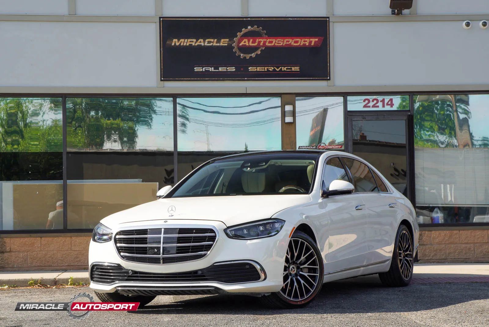 Used 2021 Mercedes-Benz S 580 4MATIC Sedan image 1