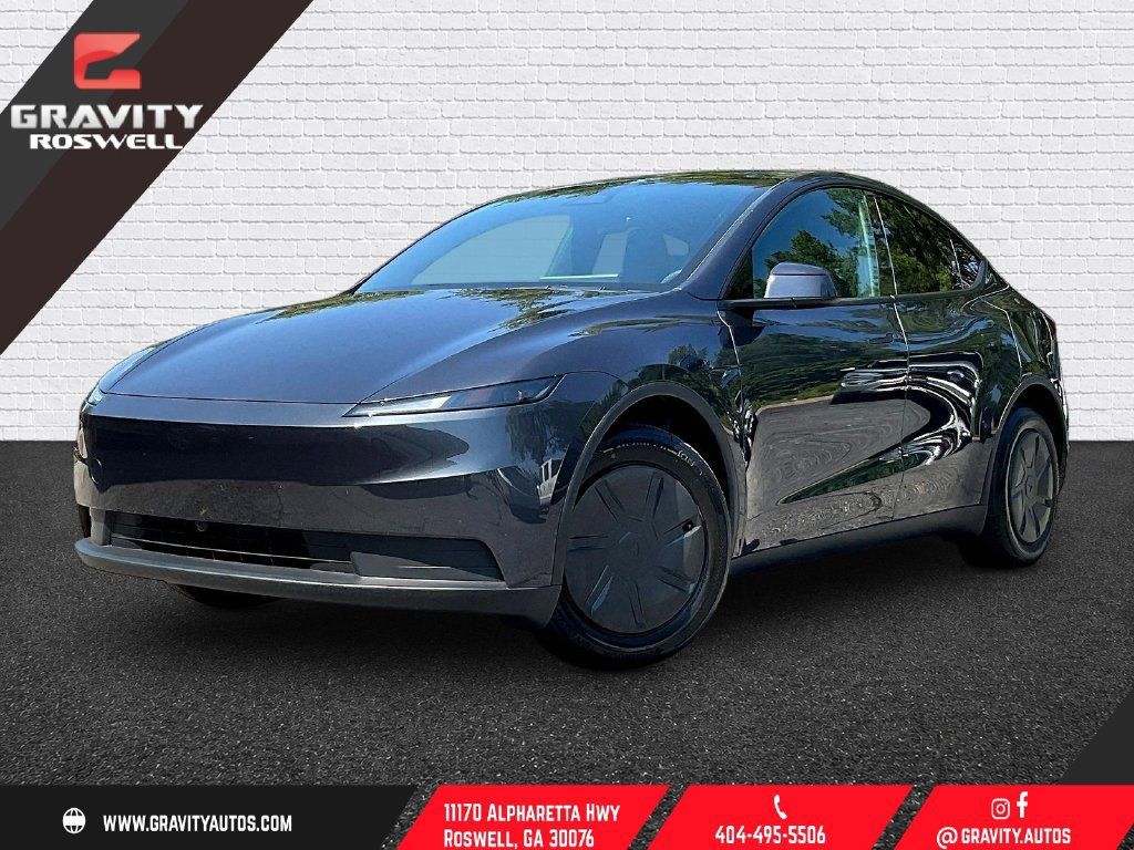 Used 2026 Tesla Model Y 2WD image 1