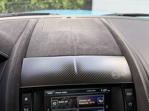 Used 2017 Jaguar F-TYPE SVR image 33