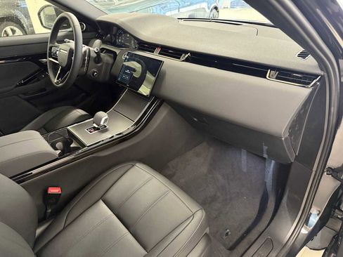 Certified 2026 Land Rover Range Rover Evoque S image 11