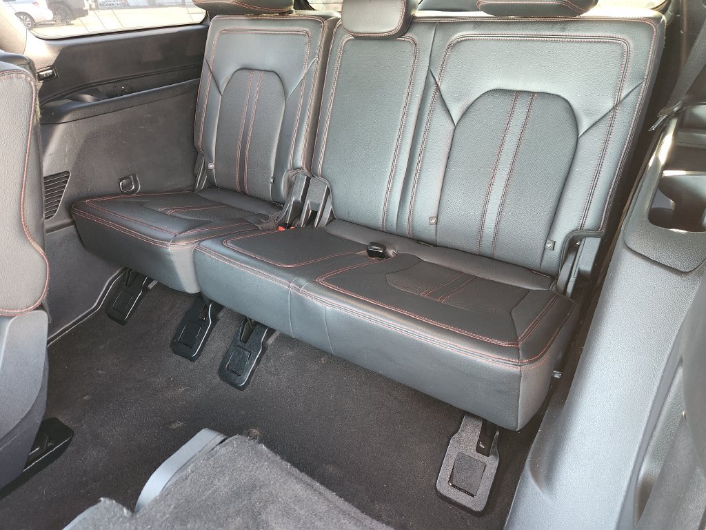 Used 2024 Ford Expedition Limited RWD image 30