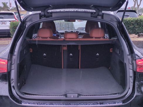 Used 2023 Mercedes-Benz GLC 300 4MATIC image 33