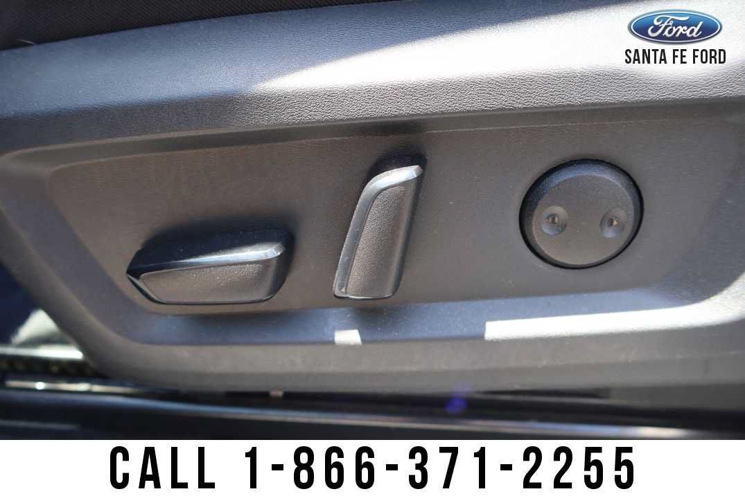 Used 2024 Nissan Rogue SV FWD image 13