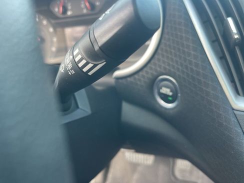 Used 2024 Chevrolet Malibu LT image 21