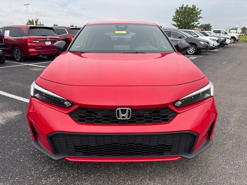 Used 2025 Honda Civic Sport image 2
