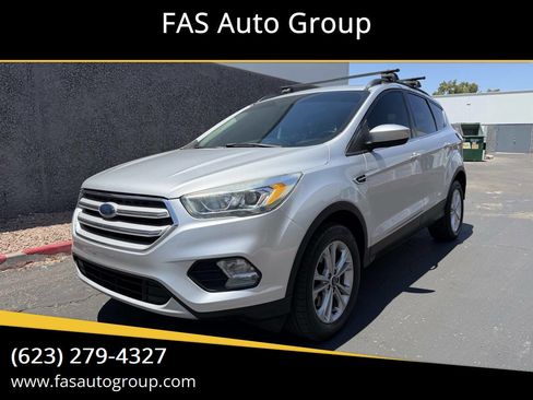 Used 2018 Ford Escape SEL AWD/4WD image 1