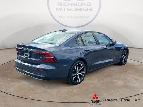 Used 2023 Volvo S60 B5 Plus image 3