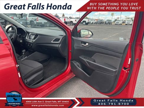 Used 2020 Hyundai Accent SE FWD image 28
