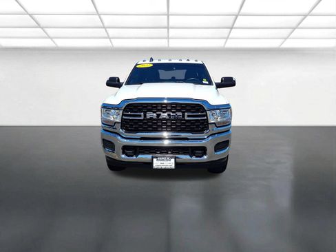 Certified 2022 RAM 3500 Big Horn w/ Snow Chief Group AWD/4WD image 11