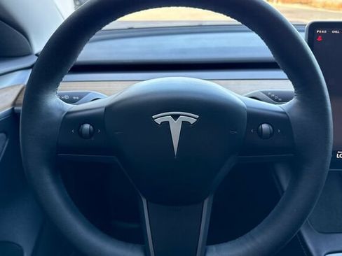 Used 2023 Tesla Model 3 Standard Range RWD image 22