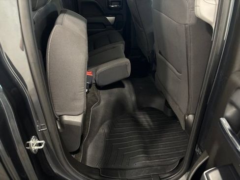 Used 2018 Chevrolet Silverado 1500 LT AWD/4WD image 37