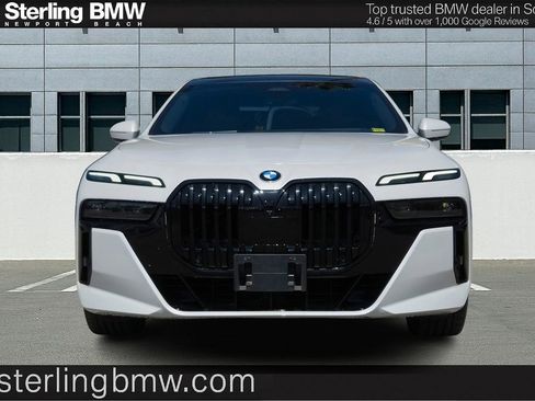 Used 2023 BMW 740i w/ Parking Assistance Package RWD image 3