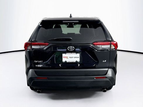 Certified 2025 Toyota RAV4 LE FWD image 10