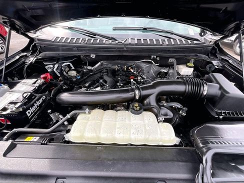 Used 2022 Ford Expedition Max XLT RWD image 32