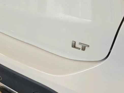 Used 2022 Chevrolet Equinox LT FWD image 7