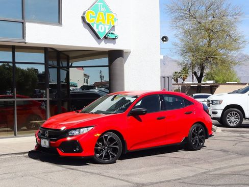 Used 2019 Honda Civic Sport image 3