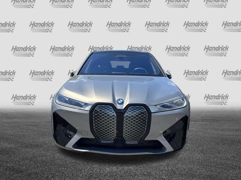 Used 2024 BMW iX xDrive50 w/ Premium Package AWD/4WD image 3