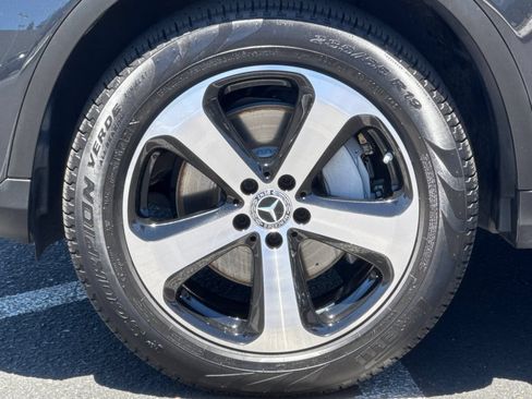Used 2021 Mercedes-Benz GLC 300 4MATIC image 46