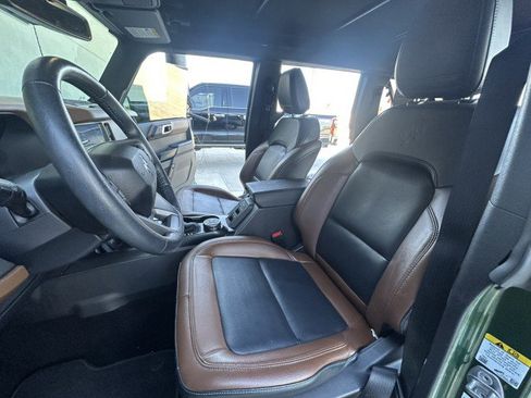 Used 2024 Ford Bronco Outer Banks image 17