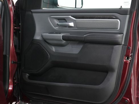 Used 2020 RAM 1500 Big Horn AWD/4WD image 13