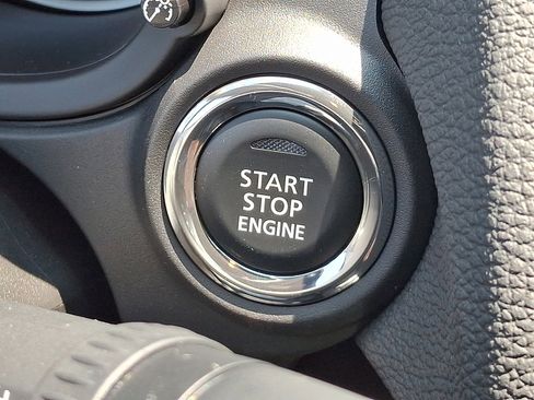 New 2025 Mitsubishi Eclipse Cross Black Edition image 19