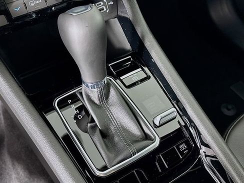 New 2026 Jeep Compass Limited w/ Sun, Sound & Navigation Group image 17