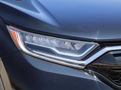 Used 2021 Honda CR-V Touring image 4