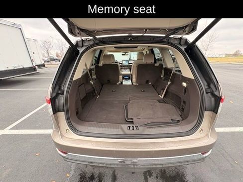 Used 2021 Lincoln Aviator Reserve w/ Equipment Group 201A image 20