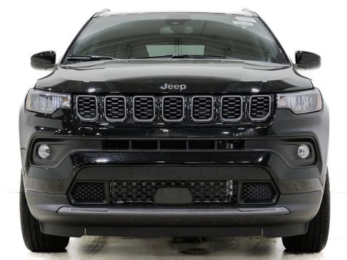 New 2026 Jeep Compass Latitude image 2