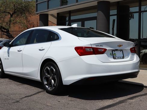 Used 2023 Chevrolet Malibu LT FWD image 9