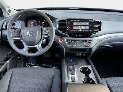 Used 2024 Honda Ridgeline Sport+ image 15