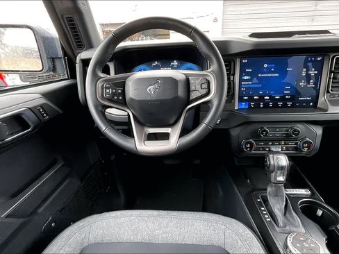 Certified 2025 Ford Bronco Big Bend AWD/4WD image 6