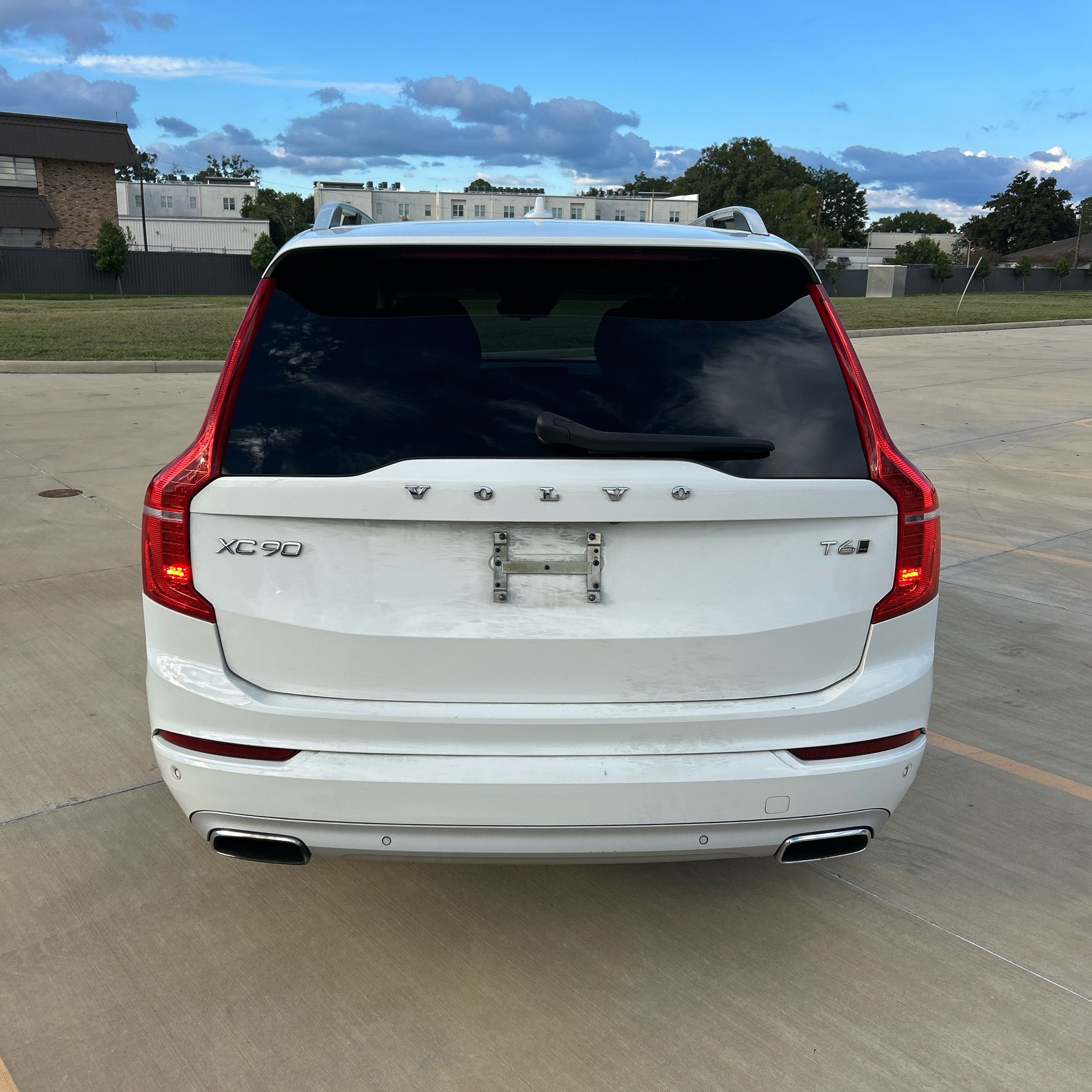 Used 2019 Volvo XC90 T6 Momentum w/ Advanced Package AWD/4WD image 9