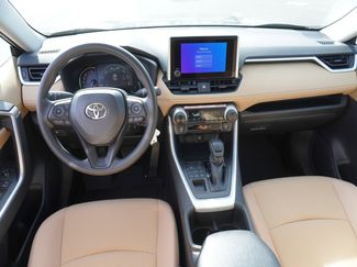 New 2025 Toyota RAV4 LE video 2