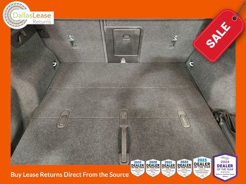 Used 2021 Volvo XC40 T4 R-Design w/ Advanced Package image 53