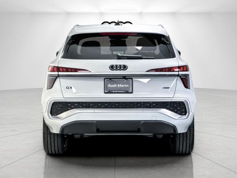 New 2026 Audi Q3 quattro 2.0T image 4