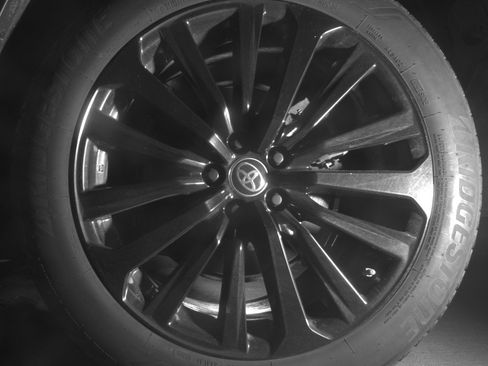 Used 2024 Toyota Highlander XSE image 14