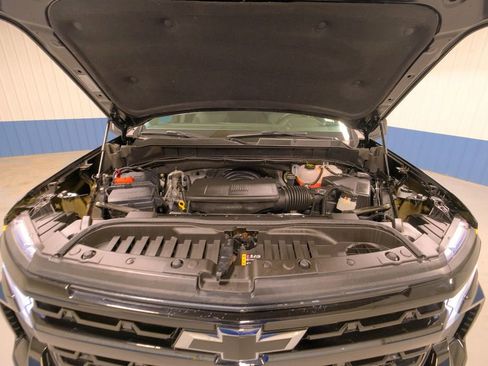 Used 2025 Chevrolet Silverado 1500 RST w/ Convenience Package II image 40