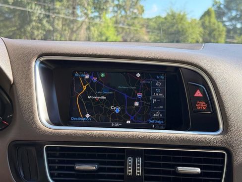 Used 2017 Audi Q5 2.0T Premium Plus AWD/4WD image 47