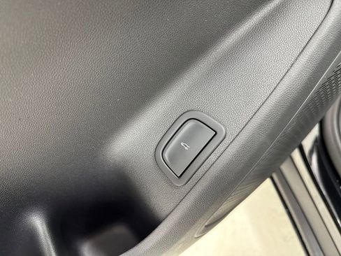 New 2026 Chevrolet Traverse LT w/ Midnight/Sport Edition image 21