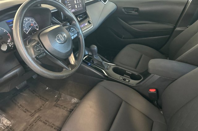 Used 2023 Toyota Corolla LE FWD image 12