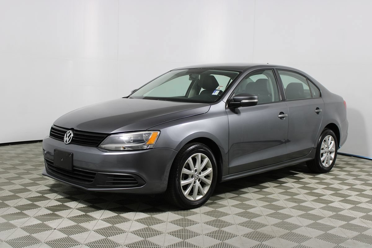 Used 2011 Volkswagen Jetta SE FWD image 21