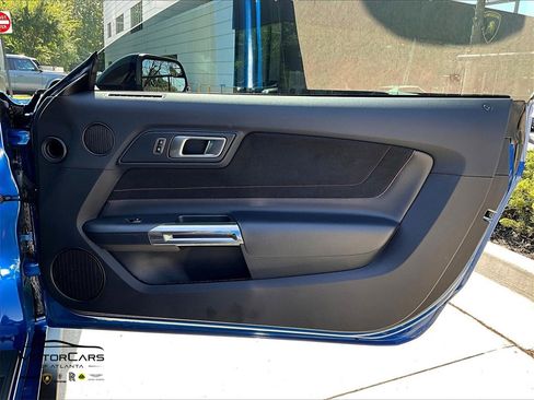 Used 2017 Ford Mustang Shelby GT350R w/ GT350R Equipment Group 920A image 23