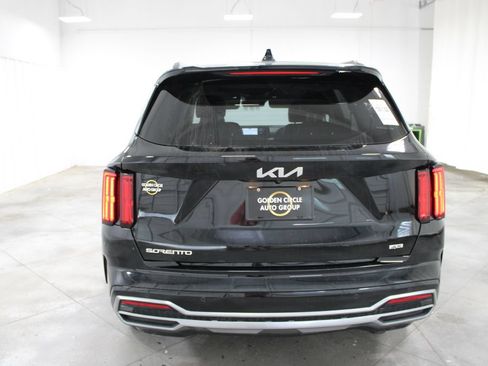 Used 2023 Kia Sorento SX AWD/4WD image 7