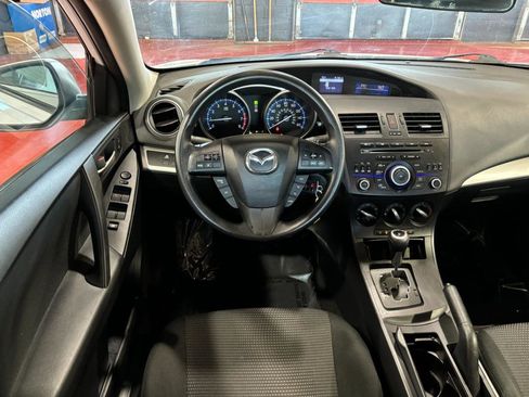 Used 2013 MAZDA MAZDA3 i Sport image 18