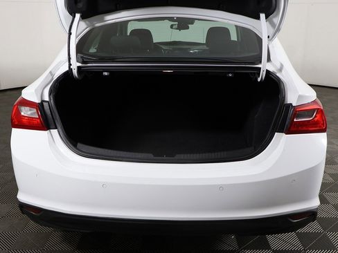 Used 2024 Chevrolet Malibu LT image 13