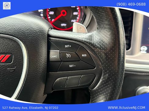 Used 2019 Dodge Charger SXT w/ Plus Group image 13