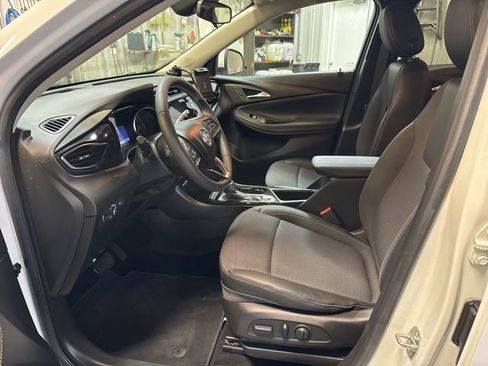 Used 2022 Buick Encore GX Preferred w/ Cold Weather Comfort Package image 14
